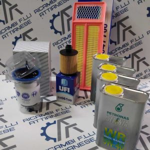 Kit tagliando 3 filtri ufi o fiat 4 lt selenia 5w40 fiat 500l 500 l 1.3 mjt